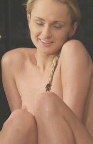 Ivana Sugar Hot blonde masturbating in the bath