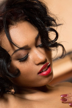 Noelle Monique Sensual ebony girl lost in lust - red lips dream